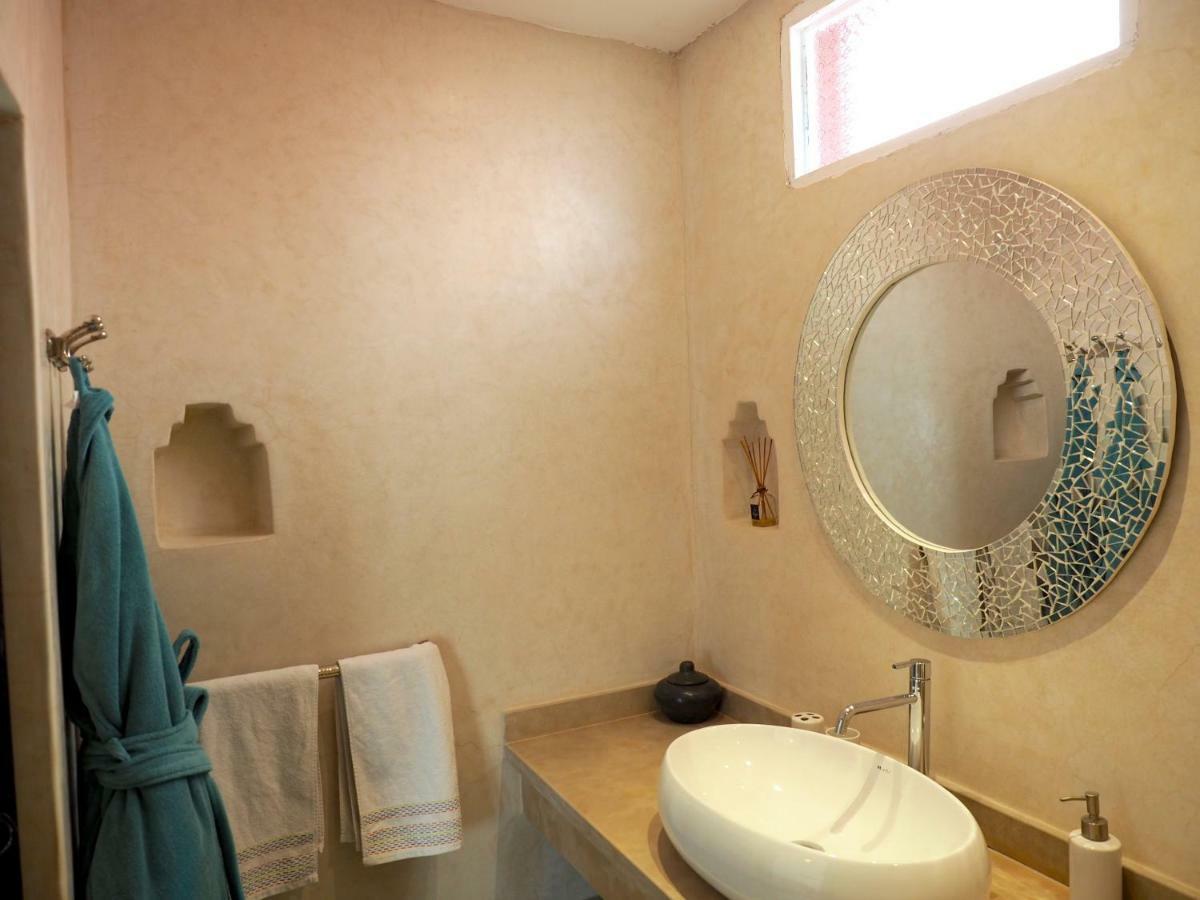 Hotel Dar Tifrouine Lalla Takerkoust Esterno foto