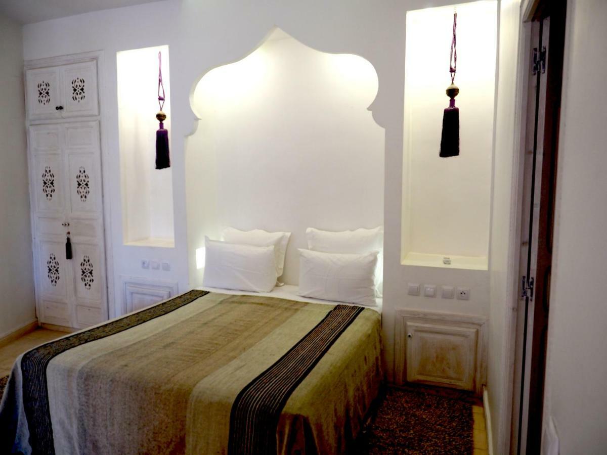 Hotel Dar Tifrouine Lalla Takerkoust Esterno foto